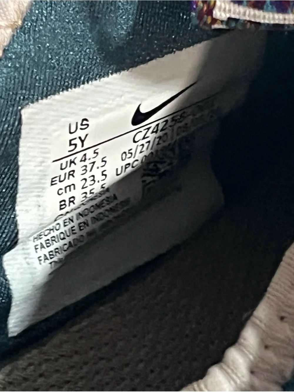 Nike Slip-On Sneakers in Teal, Black & White